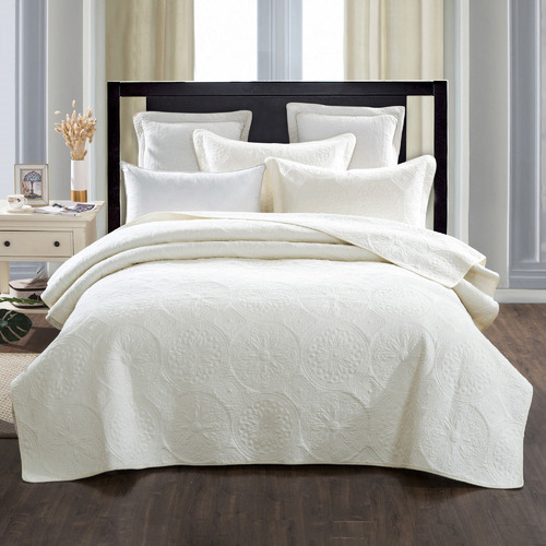 Ivory deals coverlet king